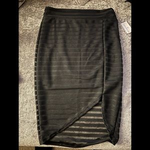 Black Windsor knee length skirt